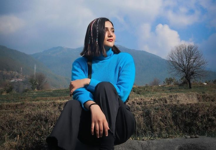Riya Mavi: From Aspiring Model to Digital Creator 1 image 38